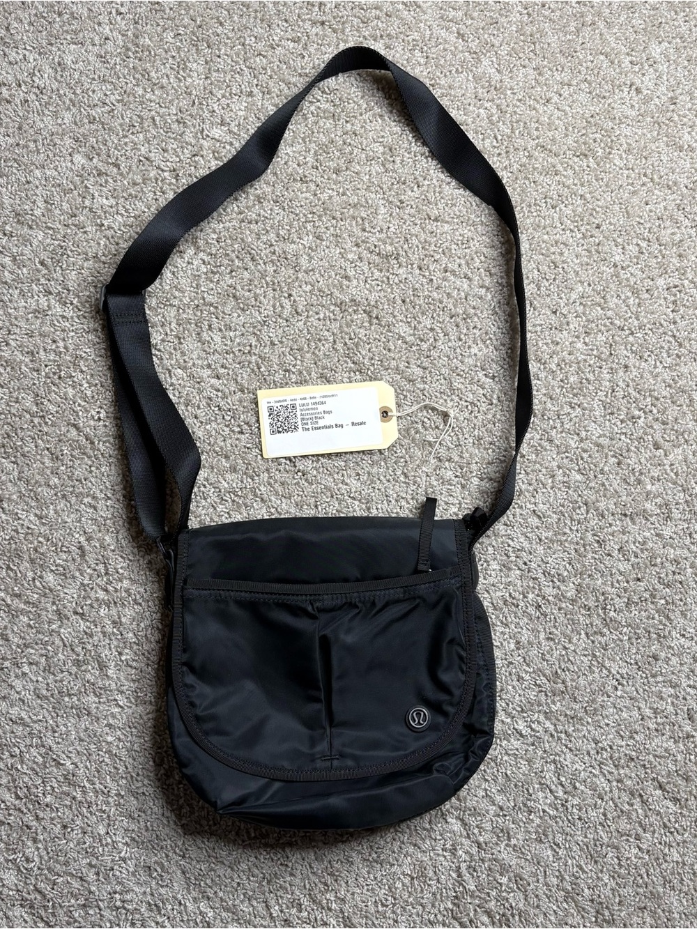 Lululemon The Essentials Bag